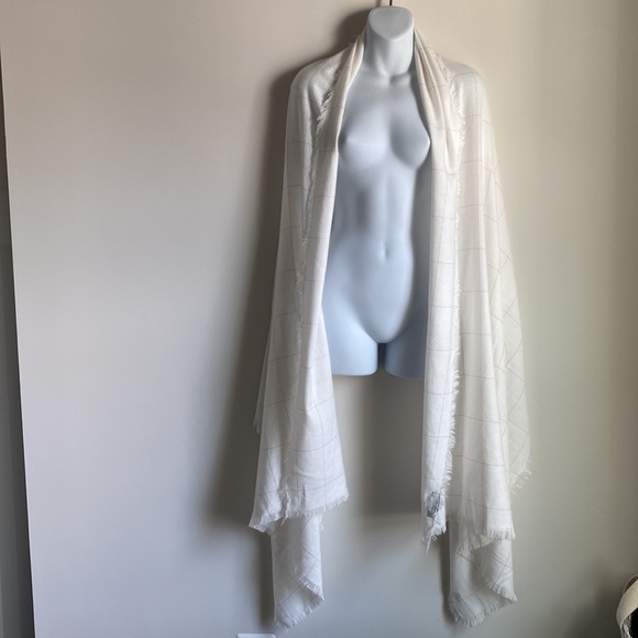 Steve Madden Wide and Long Pink Check Scarf Wrap - Picture 6 of 10